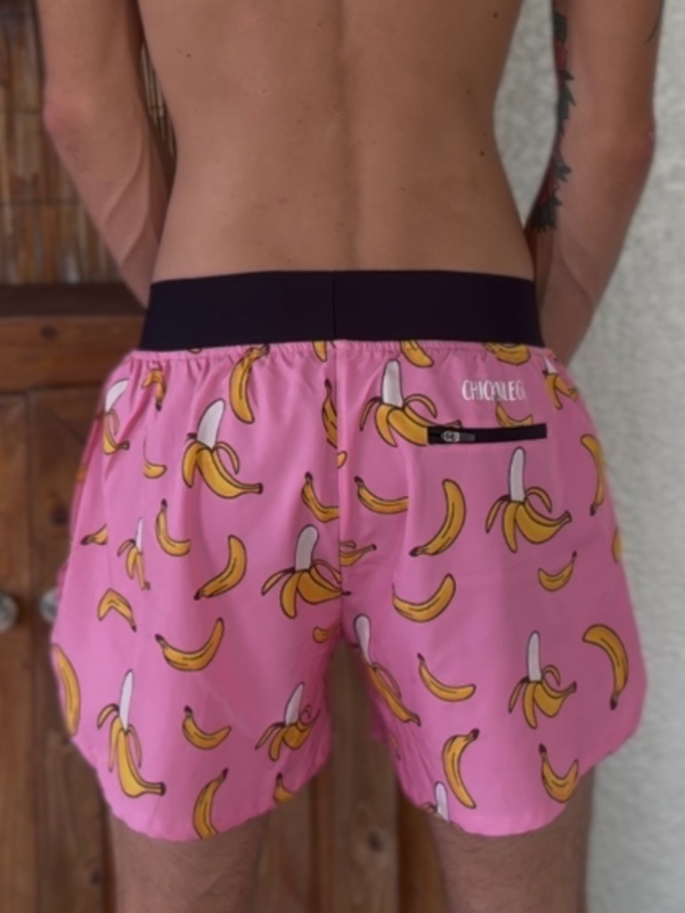 ChicknLegs Pink Banana Split Running Shorts Men’s S - Picture 3 of 6